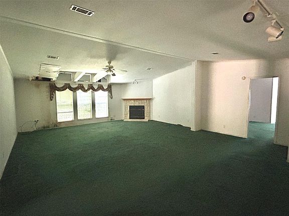 5th image of 223 Foothill Rd