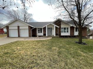 12010 Mereview Dr, Saint Louis, MO 63146