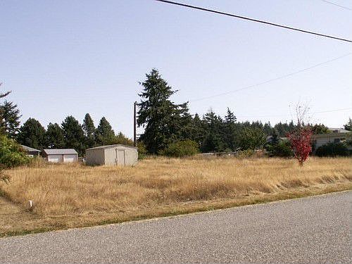 2nd image of 11023 Whistle Lake Rd