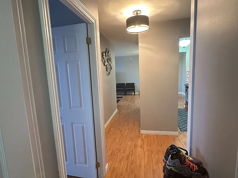 334 Queen Mary Rd #112 — Photo 12