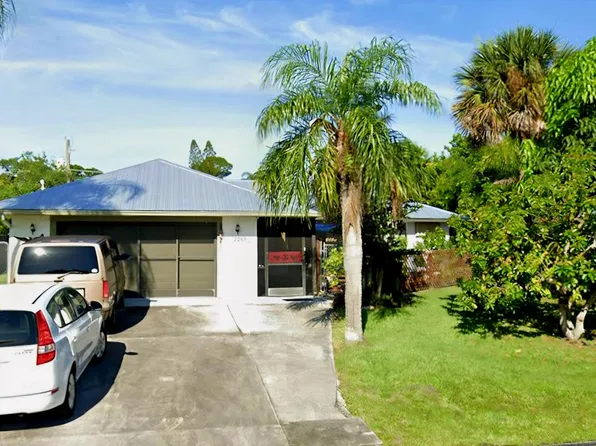 2268 SE Shelter Drive, Port St Lucie, FL 34952