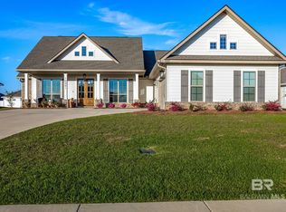 10881 Secretariat Blvd, Daphne, AL 36526