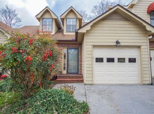 418 Bayberry Ct, Maryville, TN 37803