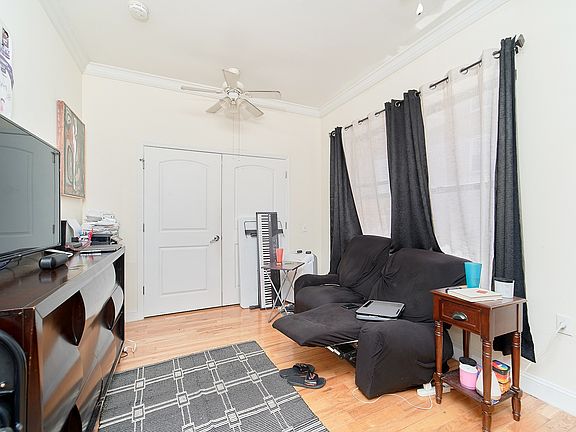 4th image of 560 W 144th St APT 34