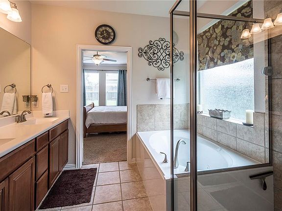 5th image of 13723 McKinney Creek Ln