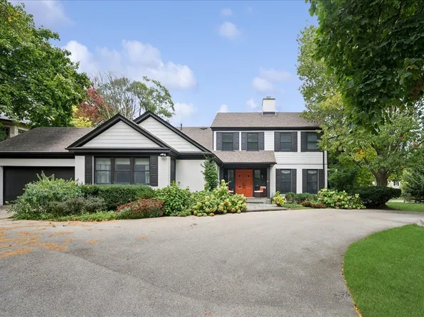 380 Sterling Rd, Kenilworth, IL 60043