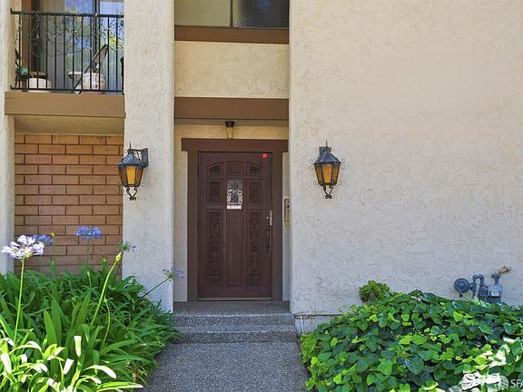3rd image of 1209 Oak Grove Ave APT 304