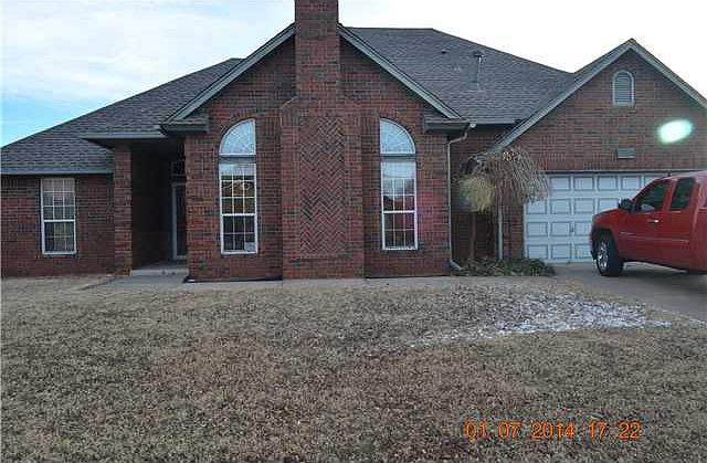1st image of 1324 SW 115th Pl