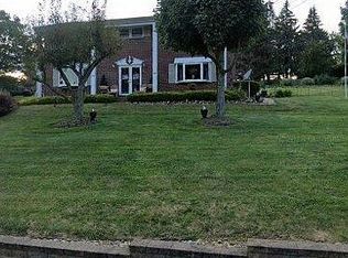 148 Webb Dr, Washington, PA 15301