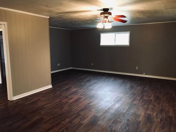 3rd image of 129 Bellwood Dr