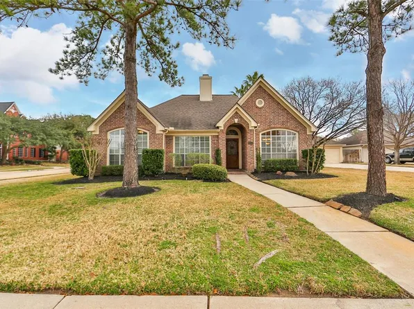 14911 Redbud Leaf Ln, Cypress, TX 77433