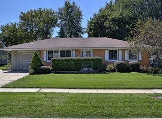 1737 Norwell Ln, Schaumburg, IL 60193