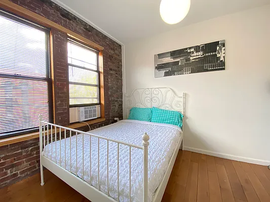 Rented by Oxford Property Group | media 6