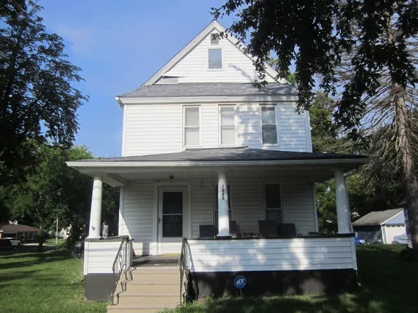 1202 Lansing Ave, Jackson, MI 49202