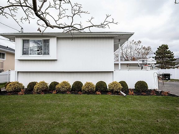 4th image of 142 Harris Dr
