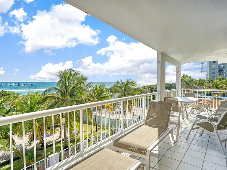 9341 Collins Ave #201 — Photo 26
