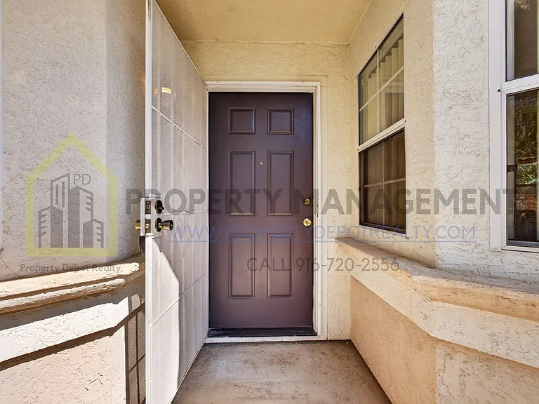 8072 Bothwell Dr — Photo 6