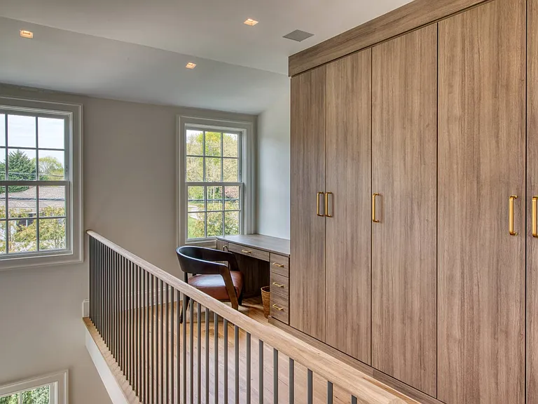 94 Cooper Ln — Photo 11