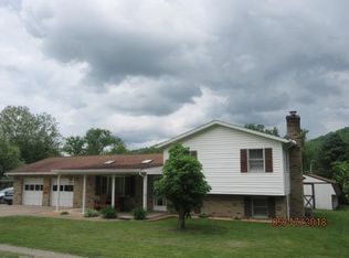 923 Bolen Rd, Paden City, WV 26159