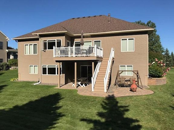 2nd image of 1529 Stoneybrook Dr