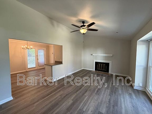 2nd image of 4608D Brockton Dr