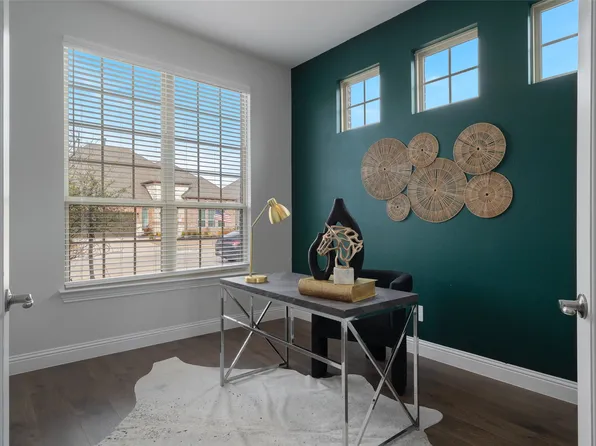 4028 Yellow Jasmine Ln, Heathridge, TX 75126