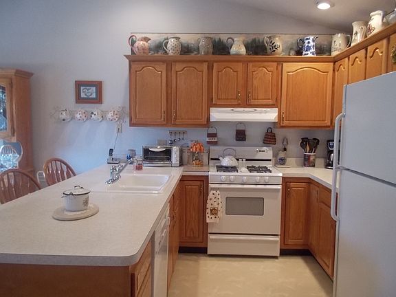 Kitchen  9 x12