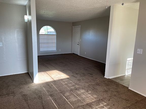 3rd image of 1700 Enterprise St #3B-2Ba-1170Sqft