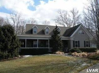 588 Thomas St, Alburtis, PA 18011