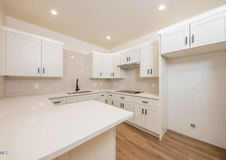 1st image of 3246 Altura Ave #B