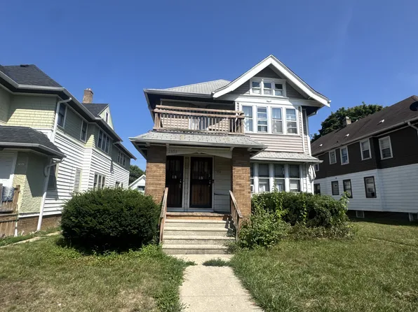 2856 N 47th St, Milwaukee, WI 53210
