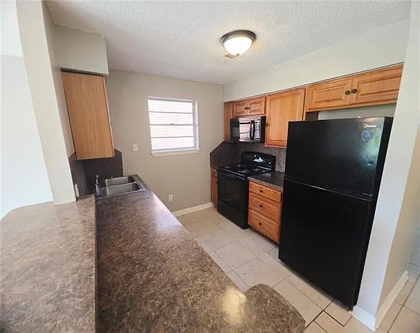 9040 Bunker Hill Rd — Photo 5