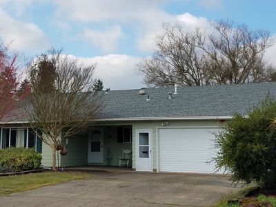1025 N 3rd St, Woodburn, OR, 97071