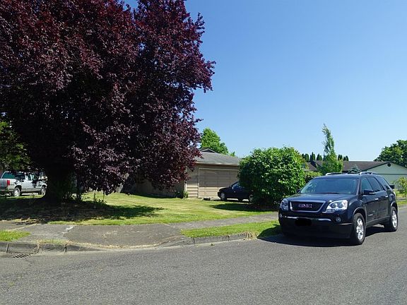 4th image of 15918 67th Street Ct E