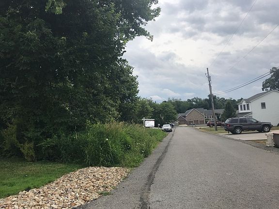 5th image of 260 Linden Ave