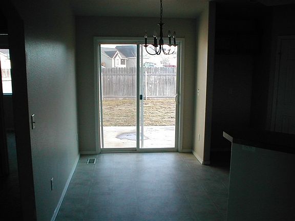 3rd image of 68 Pleasant Hill Dr