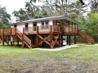 3263 Campania Dr, Dade City, FL 33523