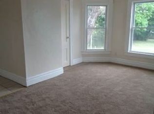 95 Emerson St APT 3, Rochester, NY 14613