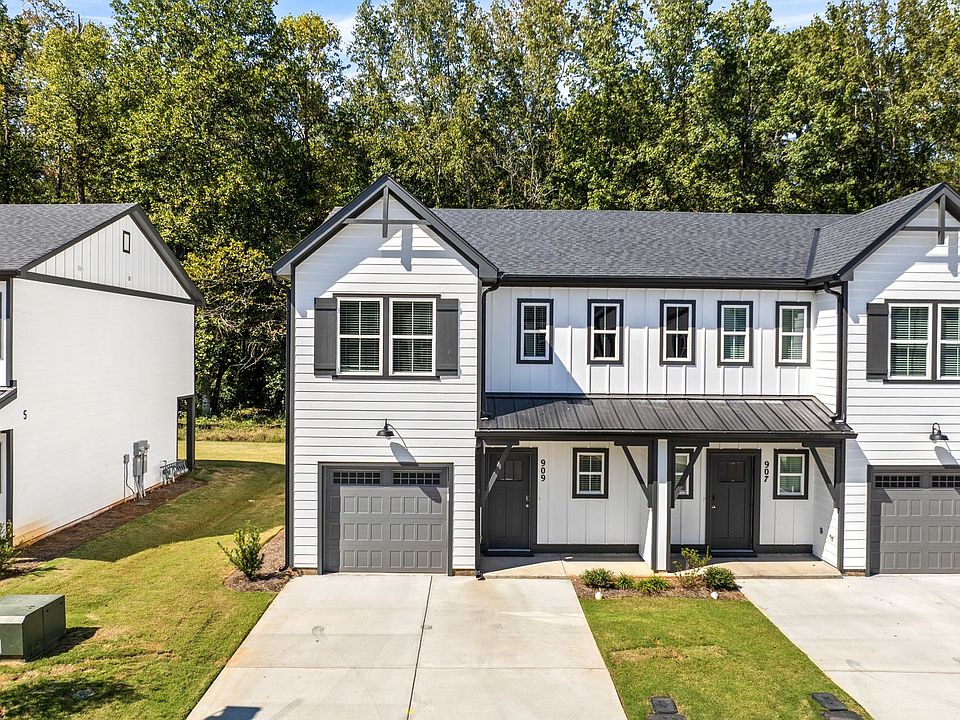 1st image of 909 Winston Ct