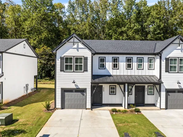 909 Winston Ct, Auburn, AL