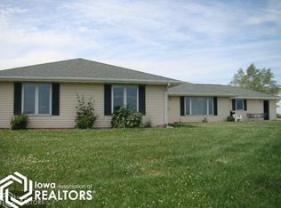 2874 Henry A Wallace Rd, Orient, IA 50858