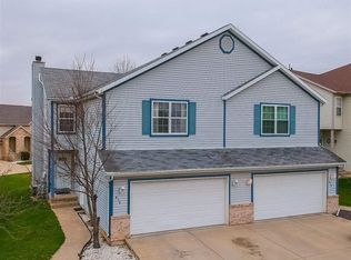 415 Robert Dr, Normal, IL 61761