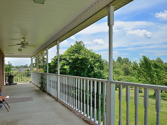 4th image of 169 Woodard Dr