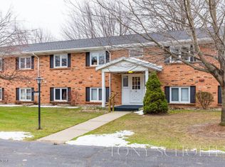 5330 Southbrook Ct UNIT 32, Hudsonville, MI 49426