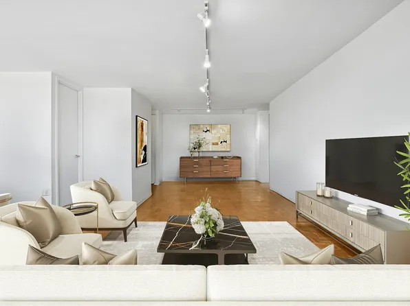 161 West 61st Street 33F image 3 of 17