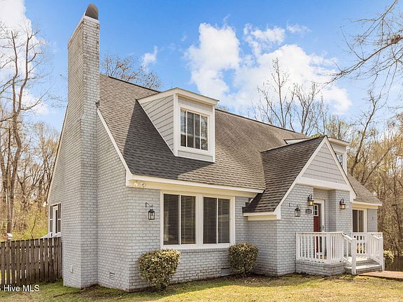 5th image of 2232 Greenwood Court