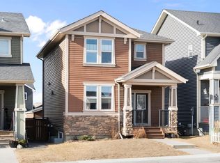 286 E Fireside Pl, Cochrane, AB T4C 0R5