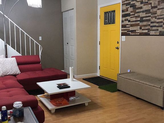 3rd image of 2604 Cherrywood Ct