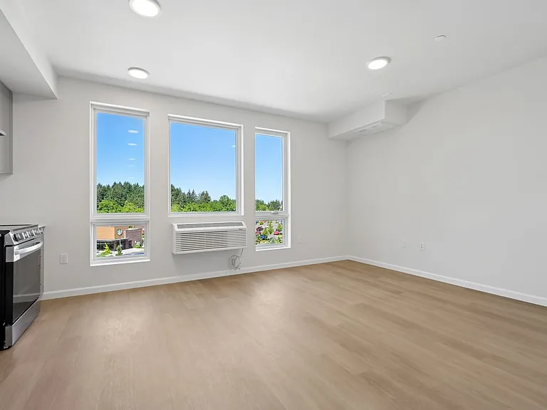 Hogum Bay Apartments — Photo 18