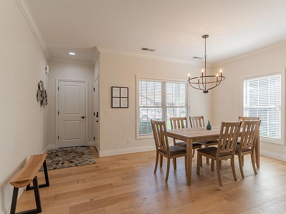 4th image of 8305 Nolia Ln